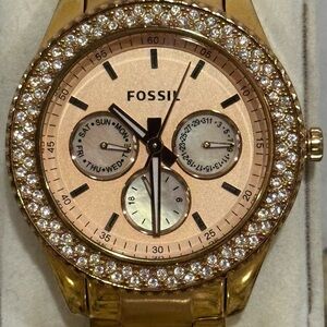 Fossil Chronograph Watch with Crystal Bezel and Rose Gold Dial